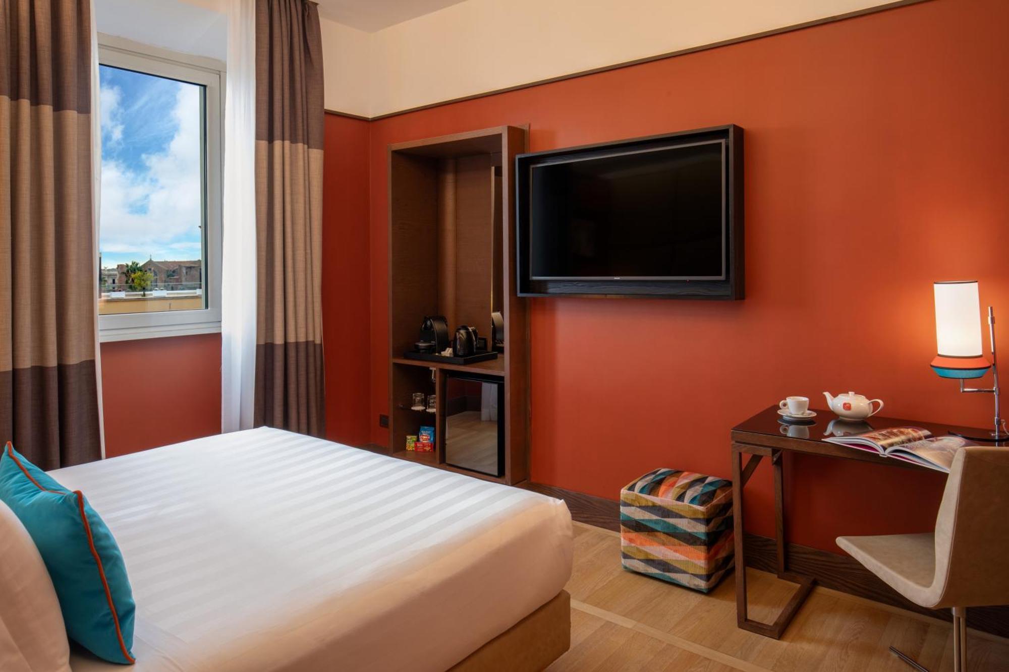 The Independent 4*