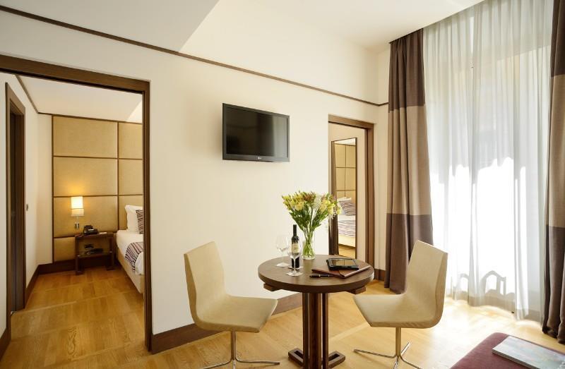 Hotel The Independent 4*
